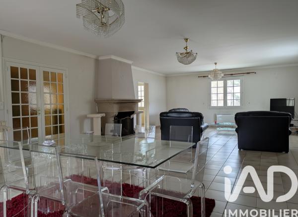 Maison à vendre 6 pièces 163 m² Domérat