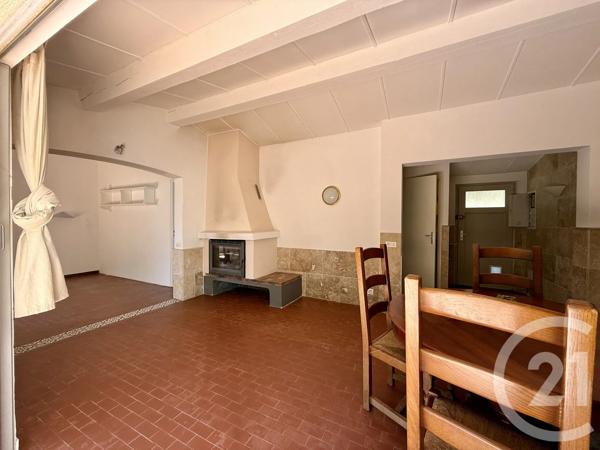 Maison à vendre  4 pièces - 83 m 2   BANDOL  - 83