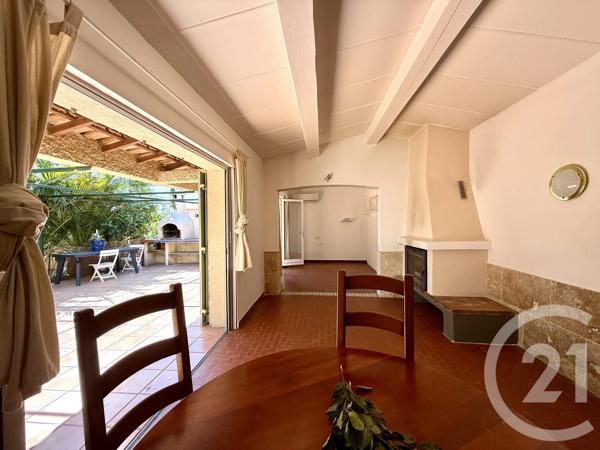 Maison à vendre  4 pièces - 83 m 2   BANDOL  - 83