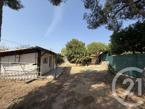 Maison à vendre  4 pièces - 83 m 2   BANDOL  - 83