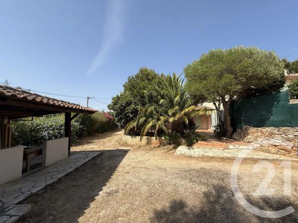 Maison à vendre  4 pièces - 83 m 2   BANDOL  - 83