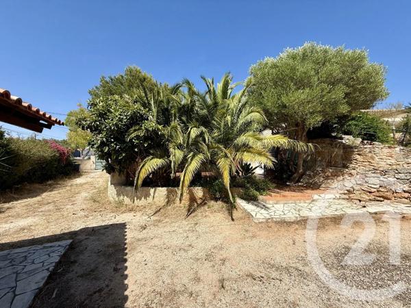 Maison à vendre  4 pièces - 83 m 2   BANDOL  - 83