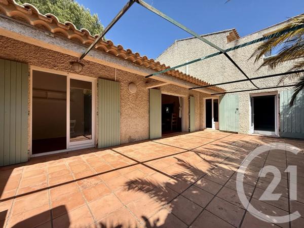 Maison à vendre  4 pièces - 83 m 2   BANDOL  - 83