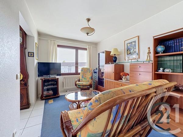Appartement F3 à vendre  4 pièces - 64,08 m 2   VITTEL  - 88