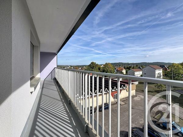 Appartement F3 à vendre  4 pièces - 64,08 m 2   VITTEL  - 88