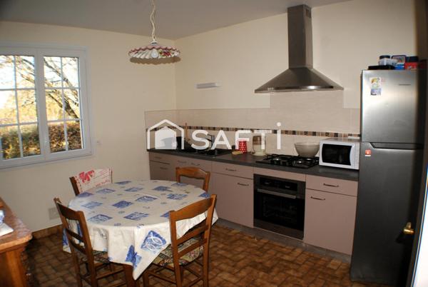 Maison 3 chambres, garage et terrain clos