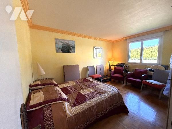 A vendre - Grande Maison sur la commune de VERTUS BLANCS-COTEAUX