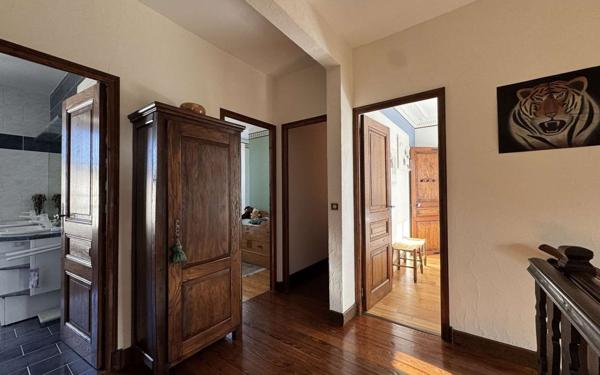 Maison à vendre    7 pièces •  Chailly-en-Bière