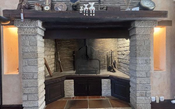 Maison à vendre    7 pièces •  Chailly-en-Bière