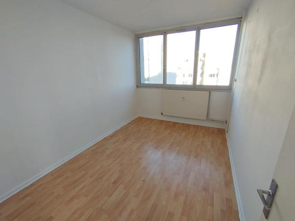 A LOUER : T4 à LILLE • Vauban • 1 050 € CC • Réf. G598-70