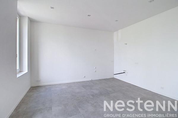 A VENDRE DRAGUIGNAN Appartement de type T2 rénové avec BALCON
