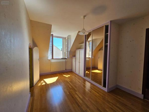 Achat - Maison | Maison de ville Bourges 18000 7 pièces 197 m 2 590 m 2