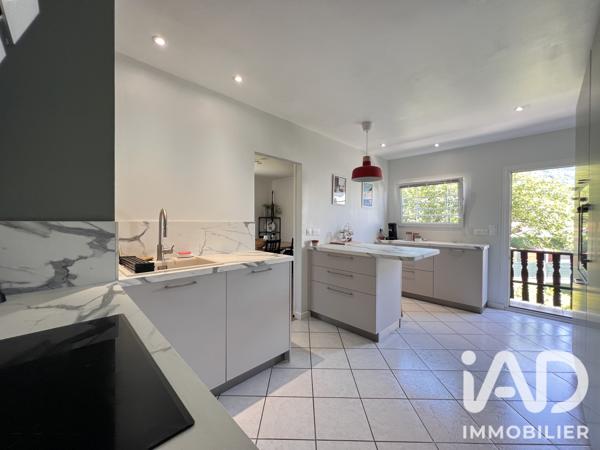 Maison à vendre 5 pièces 142 m² Valgelon-La Rochette