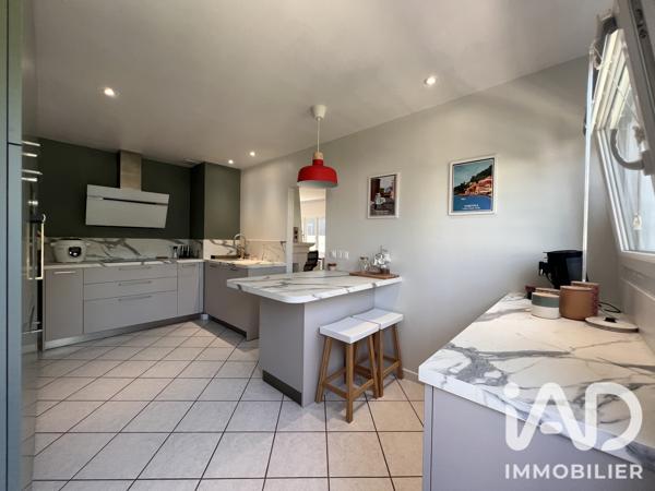 Maison à vendre 5 pièces 142 m² Valgelon-La Rochette