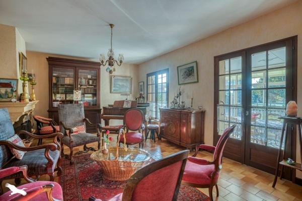 Maison à vendre |  Prigonrieux |  7 pièces | 240 m²