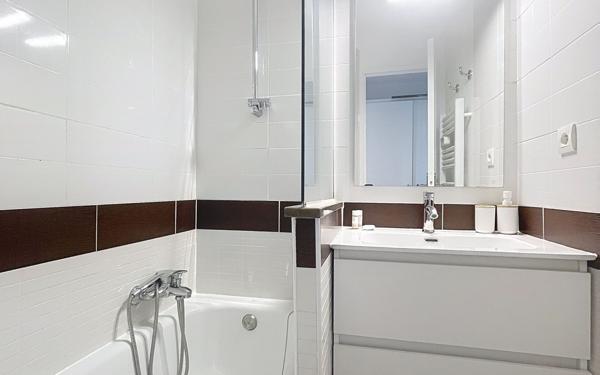 Appartement à vendre    2 pièces • 27,82 m2 Saint-Raphaël