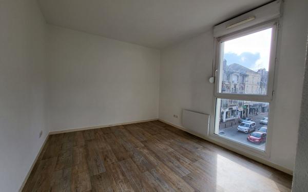Appartement à louer    3 pièces • 60,28 m2 Creil