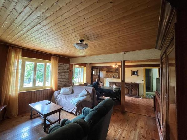 Maison 3 chambres secteur Brou, sur 1800m² de Terrain