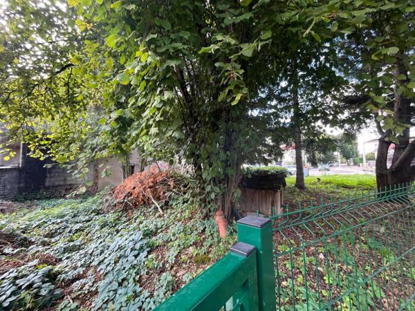 Maison 3 chambres secteur Brou, sur 1800m² de Terrain