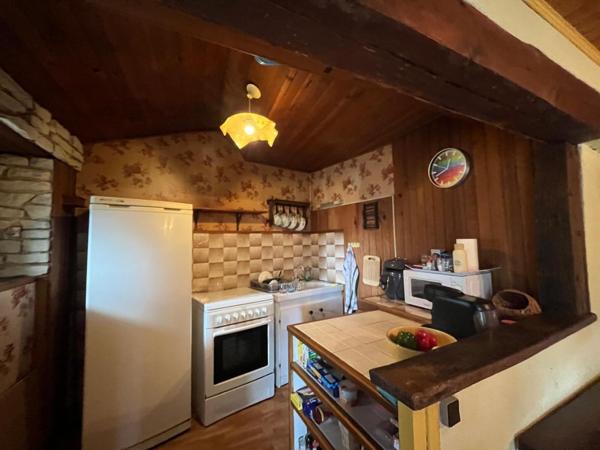 Maison 3 chambres secteur Brou, sur 1800m² de Terrain