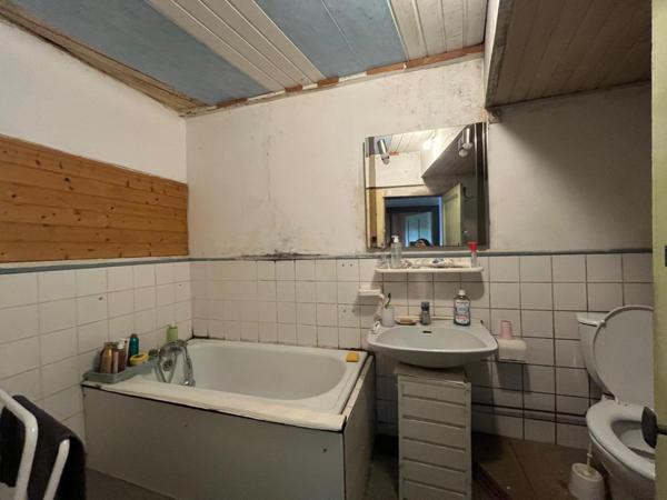 Maison 3 chambres secteur Brou, sur 1800m² de Terrain