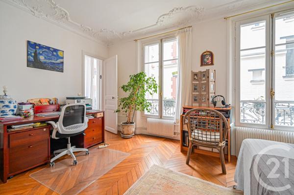 Appartement F3 à vendre  3 pièces - 83,24 m2 PARIS - 75011