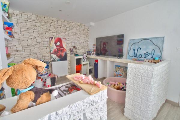 Charmante maison familiale - 3 chambres climatisées -Terrain 855 m² - Garage double