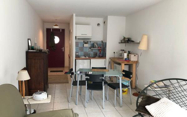 Appartement à louer    1 pièce •  Mont-de-Marsan