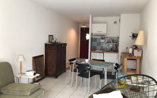 Appartement à louer    1 pièce •  Mont-de-Marsan