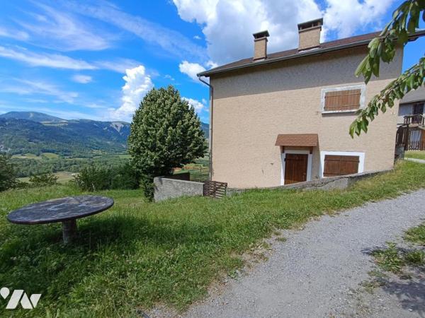 Vente Appartement T2 plein pied et avec jardin sur SEYNE