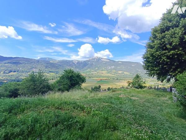 Vente Appartement T2 plein pied et avec jardin sur SEYNE