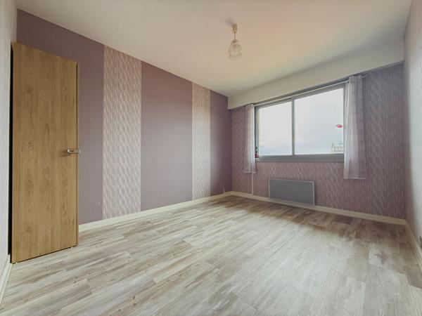 Appartement de type 4 - garage et balcon quartier Clémenceau