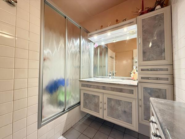 Appartement de type 4 - garage et balcon quartier Clémenceau