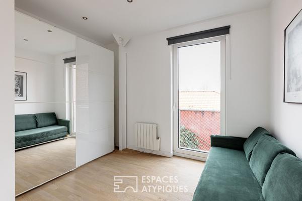 Loft atypique sur deux niveaux avec balcon à deux pas des Halles de Wazemmes