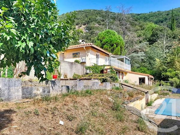 Maison à vendre  5 pièces - 131,75 m 2   ARLES SUR TECH  - 66