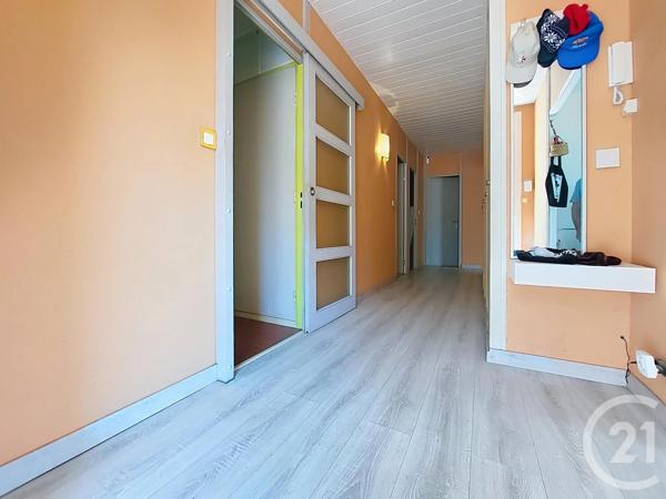 Maison à vendre  5 pièces - 131,75 m 2   ARLES SUR TECH  - 66