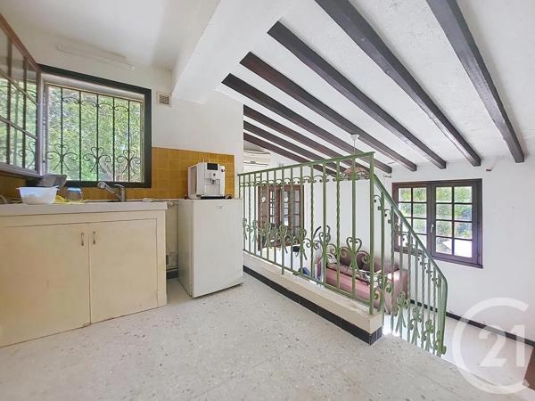 Maison à vendre  5 pièces - 131,75 m 2   ARLES SUR TECH  - 66