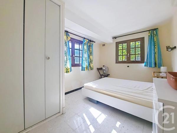 Maison à vendre  5 pièces - 131,75 m 2   ARLES SUR TECH  - 66