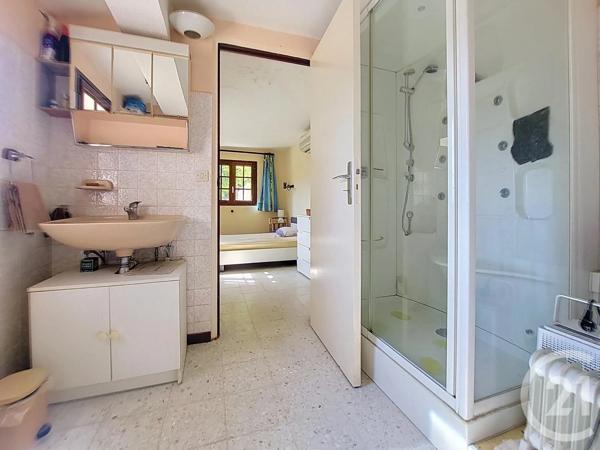 Maison à vendre  5 pièces - 131,75 m 2   ARLES SUR TECH  - 66