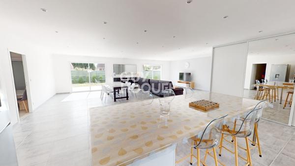 Maison à louer à Labastide-Cézéracq - 7 pièces, 5 chambres, état neuf