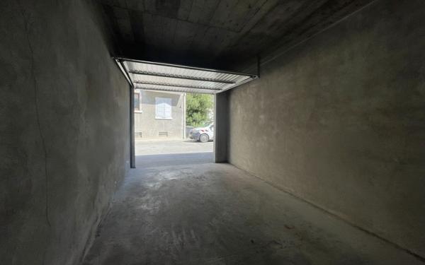 Stationnement à vendre