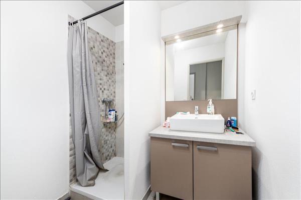 Appartement à vendre |  Villenave-d'Ornon |  2 pièces | 42 m²