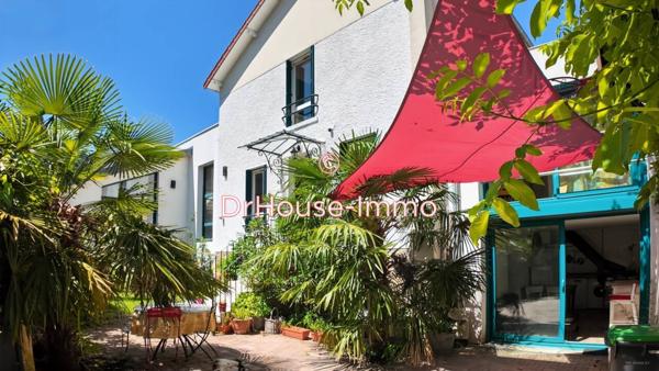 Maison à vendre 12 pièces de 262 m²
