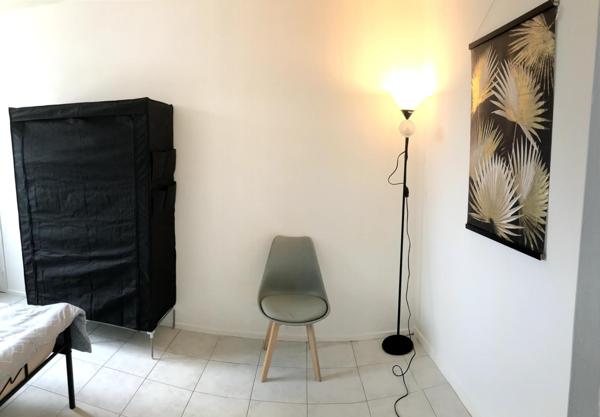 Appartement T3, Gard Nord avec parking sécurisé