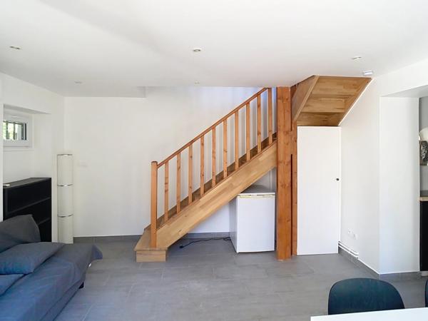 Maison à vendre 2 pièces VERSAILLES (78)