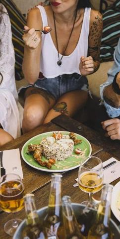 Restaurant / Authentique et charmante guinguette des bords de Marne