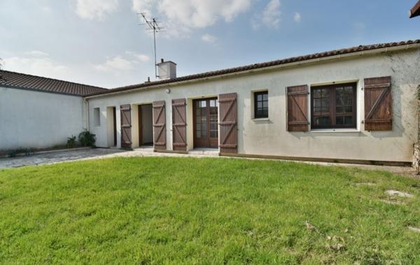 Vente Maison Ref: Digitale à rafraîchir Cholet   