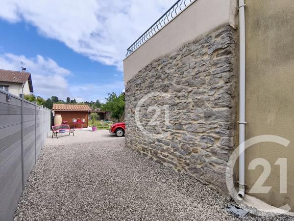 Maison à vendre  4 pièces - 90,22 m 2   LAGNIEU  - 01