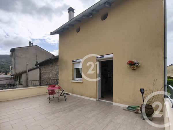 Maison à vendre  4 pièces - 90,22 m 2   LAGNIEU  - 01