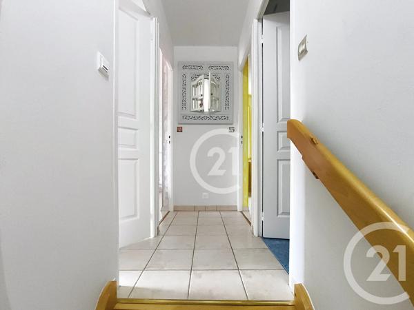 Maison à vendre  4 pièces - 90,22 m 2   LAGNIEU  - 01